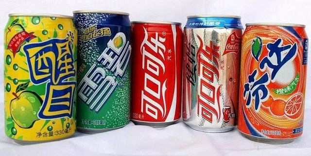 北京市中小學(xué)禁售碳酸飲料，你知道它的危害有多大嗎？